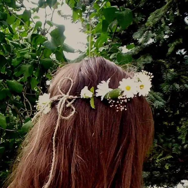 daisy flower crown festival