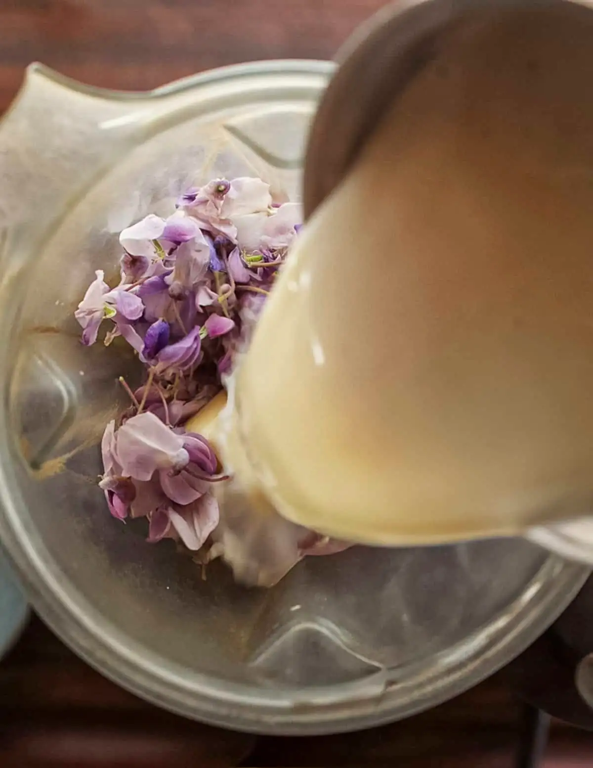 wisteria flowers in cooking