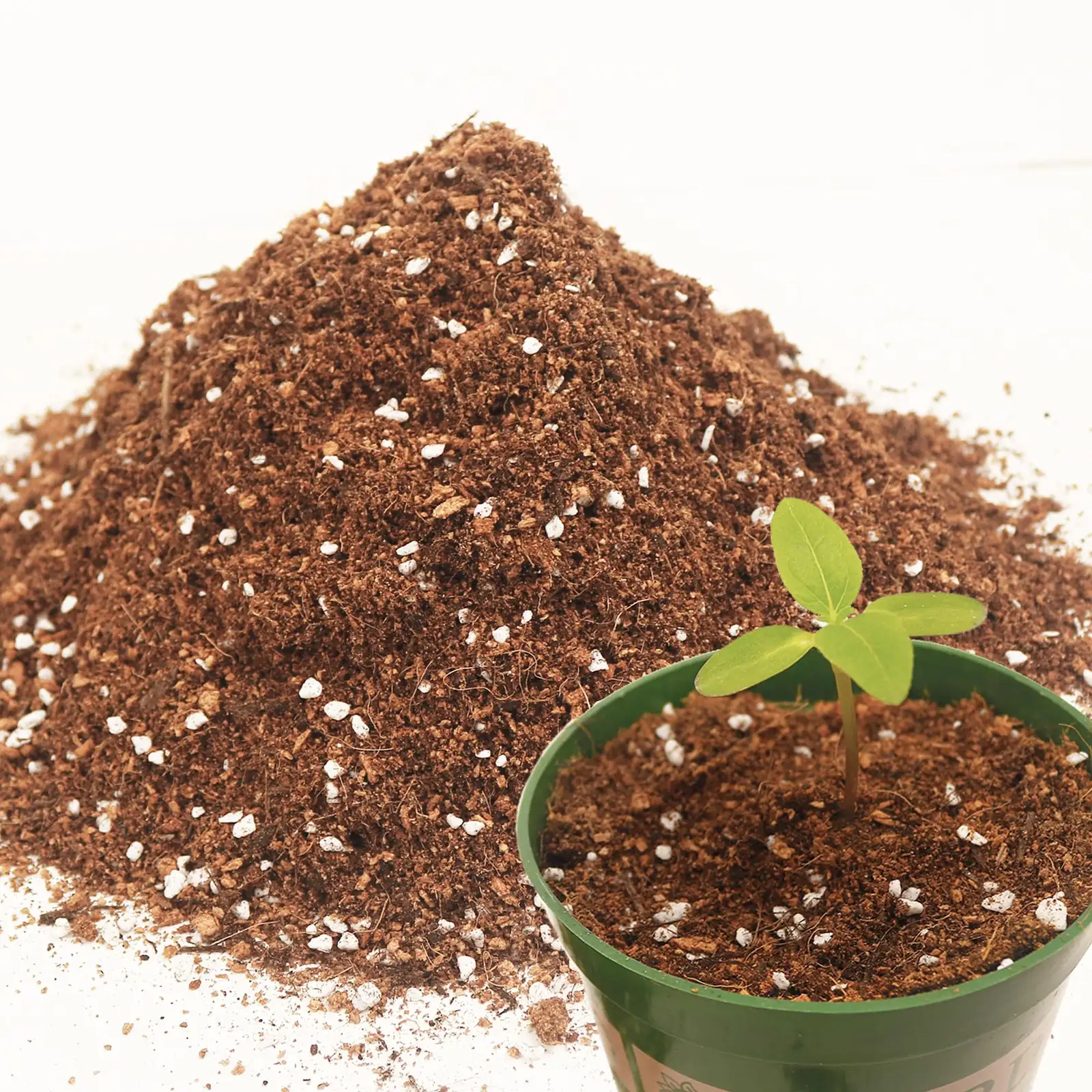 quality potting soil mix