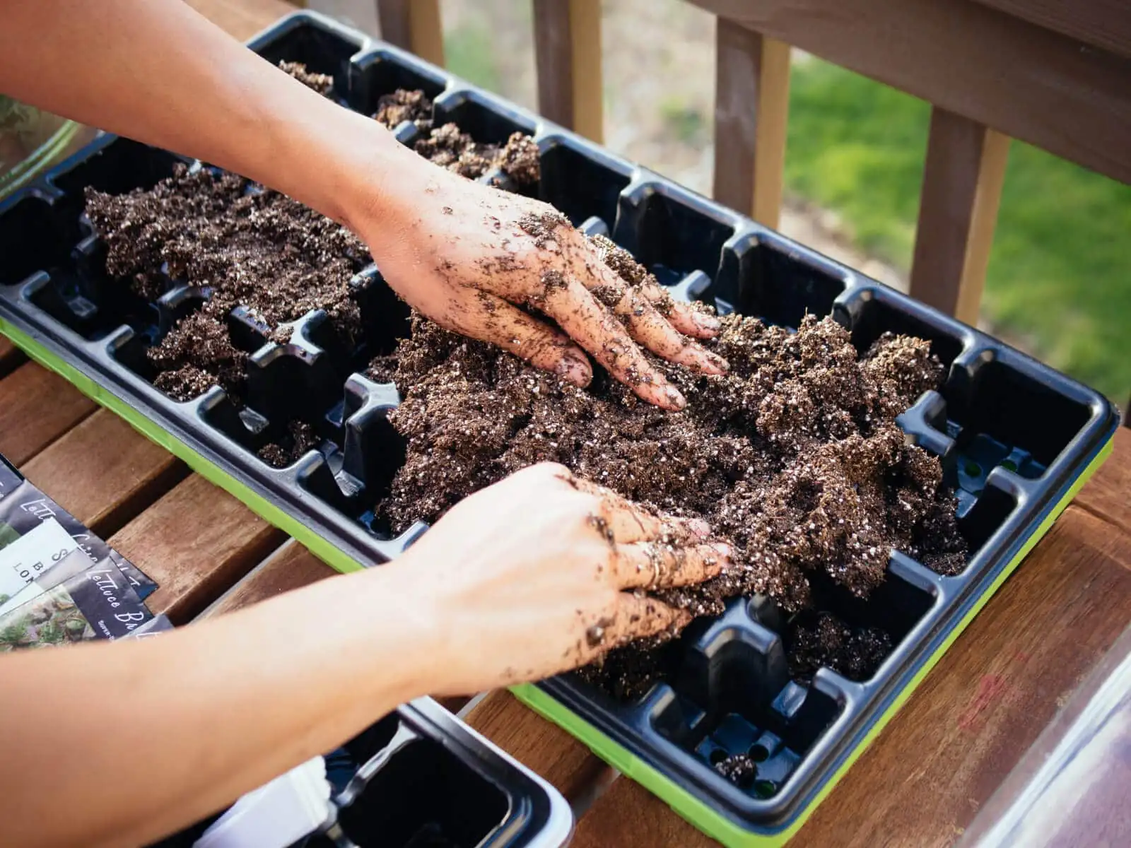 mixing peat and granular soil