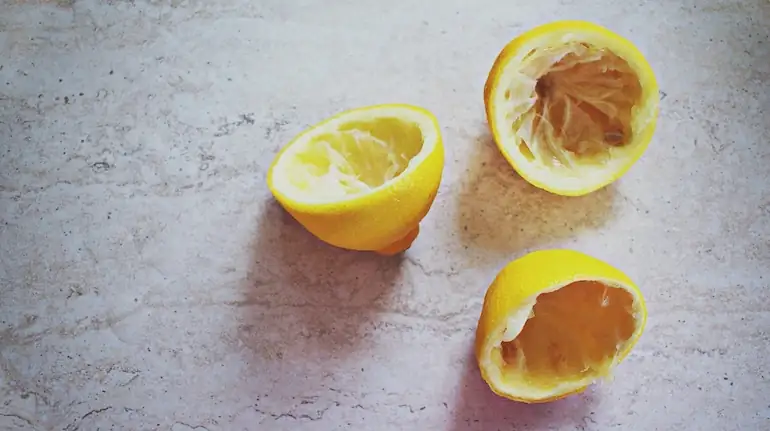 lemon peels around plants