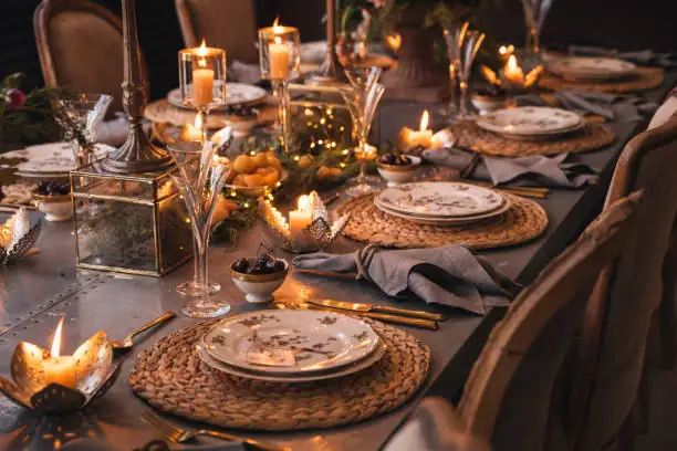 poinsettia dining table centerpiece candles
