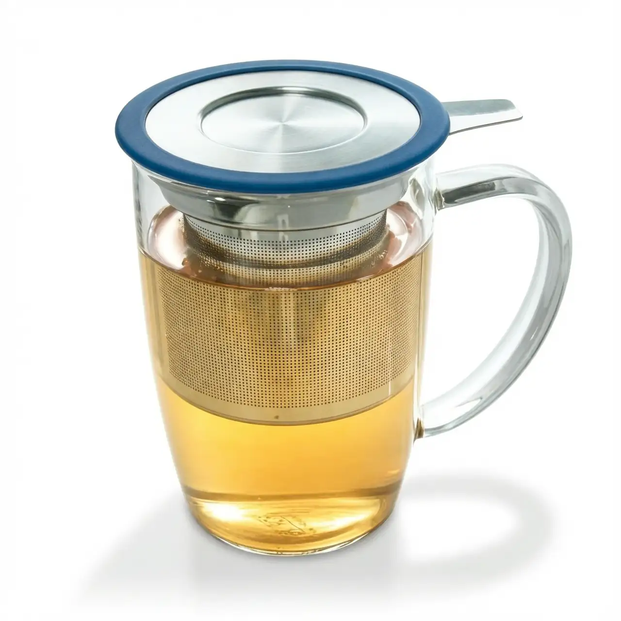chamomile tea cup with lid