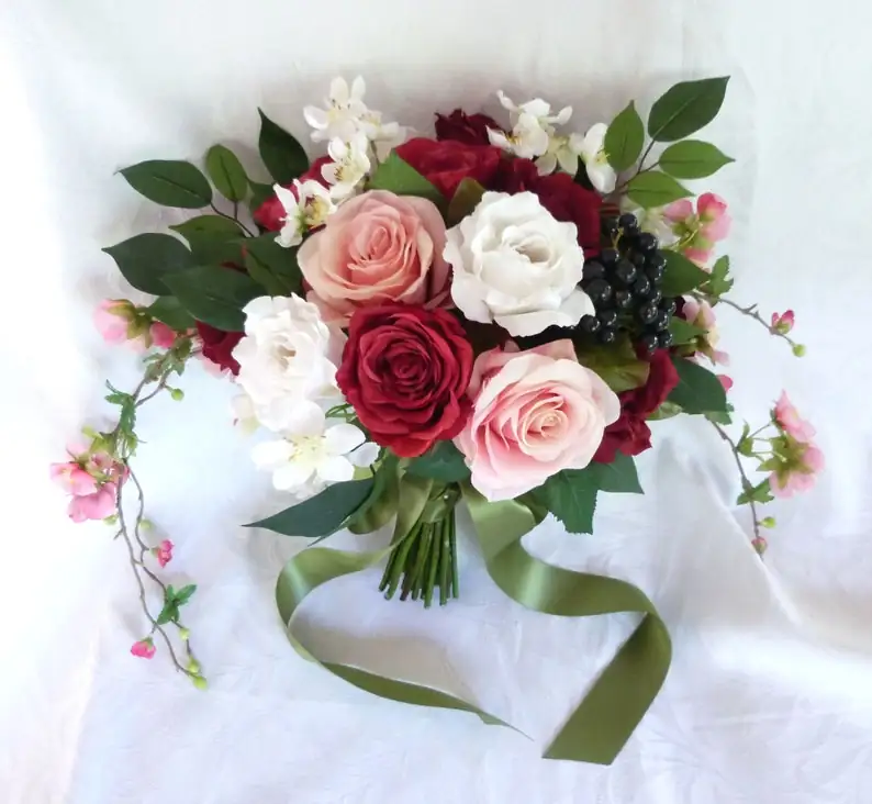 mixed rose bouquet red pink white yellow