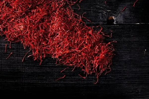 saffron crocus threads apothecary