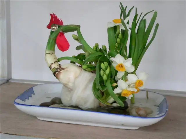 Chinese narcissus carved arrangement