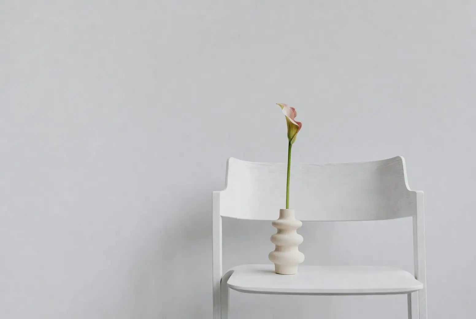 calla lily single stem bud vase