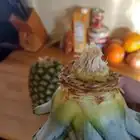 pineapple crown water propagation
